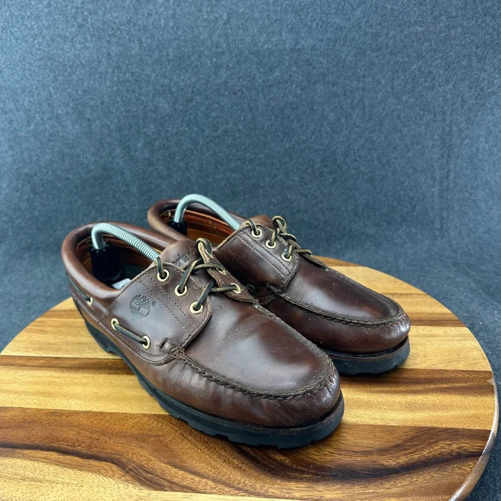 Timberland Men's Burgundy Leather 3 Eyelet Boat Shoe Lug Soles Size 10M 32026